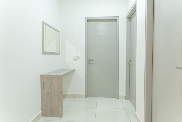 OYO ホーム 1106 プレミアム、ベッドルーム 2 室、1 テブラウ