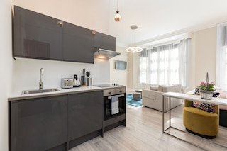 ラグジュリアス エア コンディションド アパートメント ハイ ストリート ケンジントン