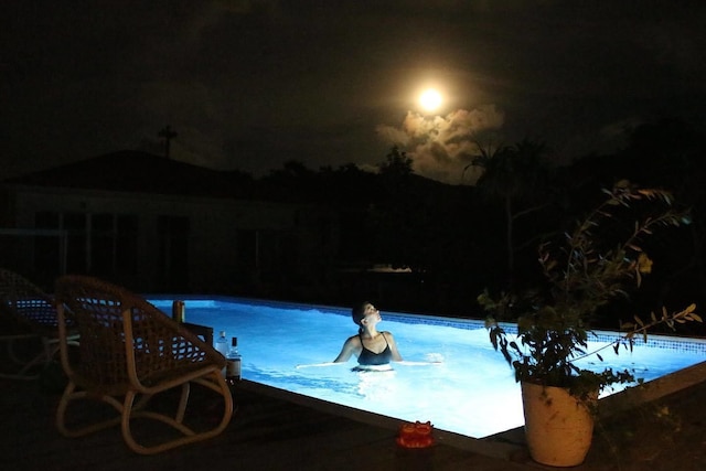 ブルースイーツ・ハナムロ オンザビーチ