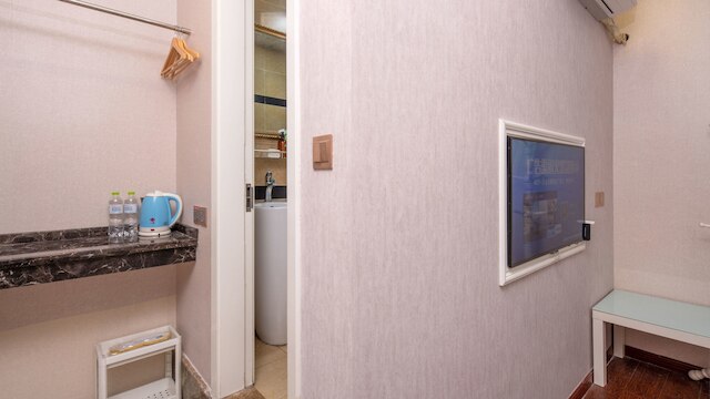 スゥチャア ホテル 成都 武侯祠 錦裡 (索性酒店成都武侯祠錦浬店)