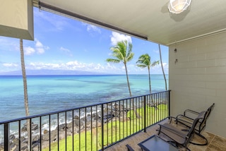 ノエラニ 304 3ベッドルーム 2.5 バス  3 ベッドルーム コンド バイ レッドオーニング