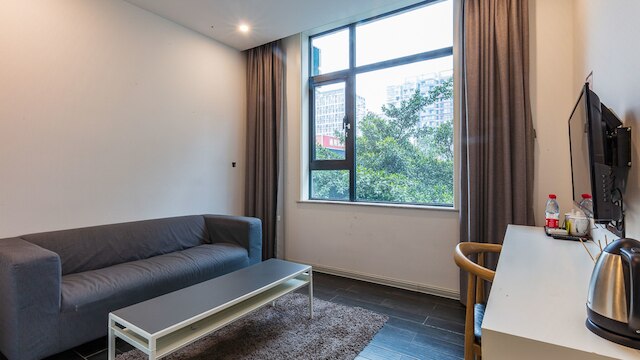 スチャ ホテル チェンデュ ホンハイルー ステーション (索性酒店成都紅牌樓地鐵站店)