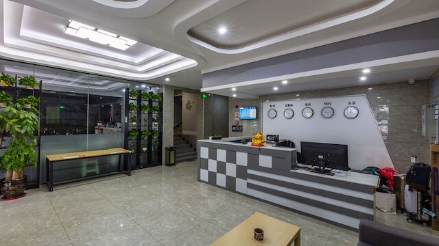 スチャ ホテル チェンデュ ホンハイルー ステーション (索性酒店成都紅牌樓地鐵站店)