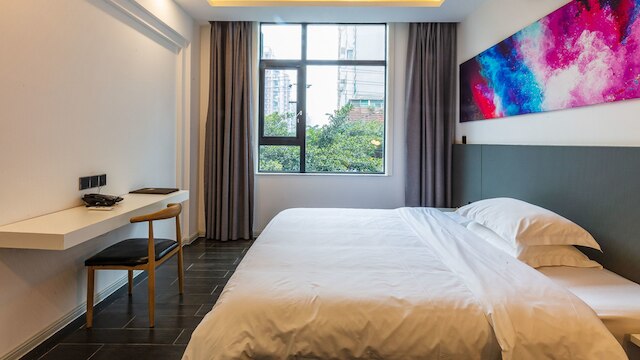 スチャ ホテル チェンデュ ホンハイルー ステーション (索性酒店成都紅牌樓地鐵站店)