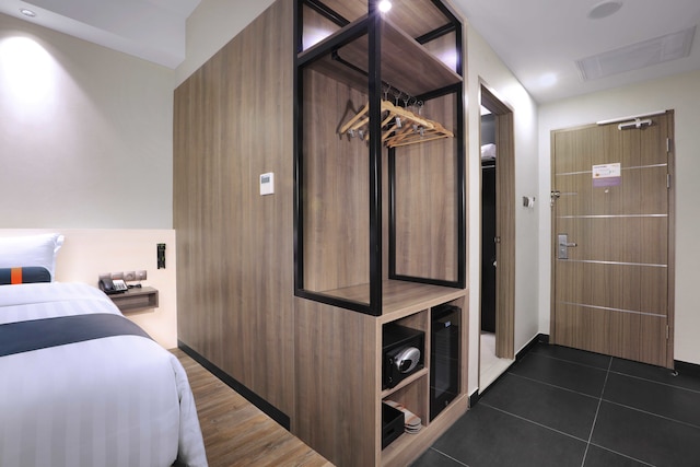 ハーパー ワヒド ハシム メダン バイ アストン