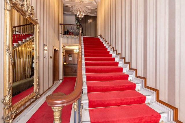 メセレット パレス ホテル