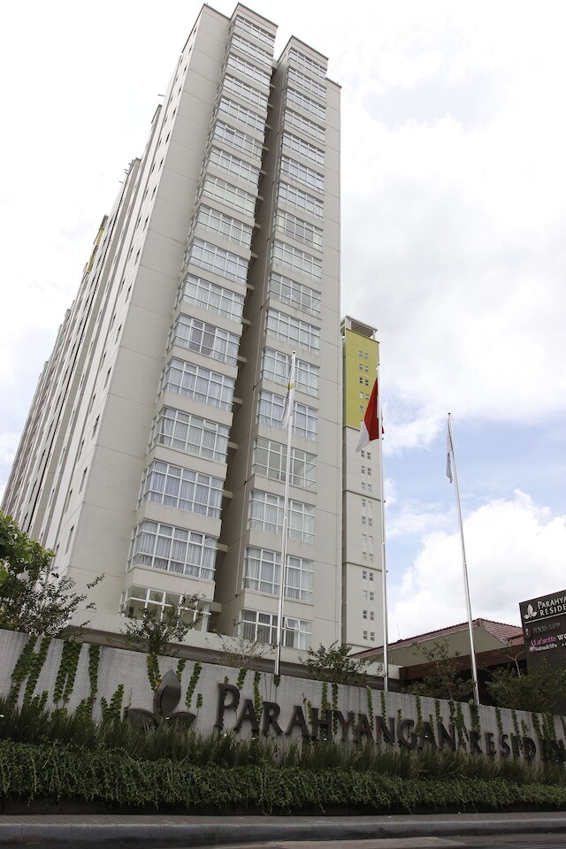 テン イレブン リビング ポイント