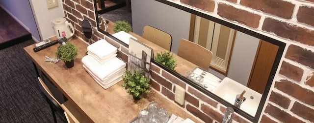 N.33 Hakata Sta. East