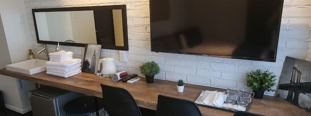 N.33 Hakata St. Riverside