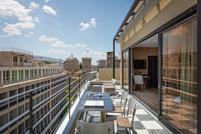 アテニアン フォス