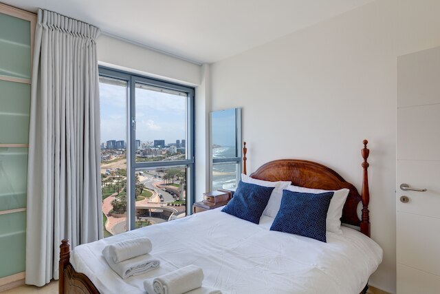 ビーチ フロント スタイリッシュ ヒュー 2DBR