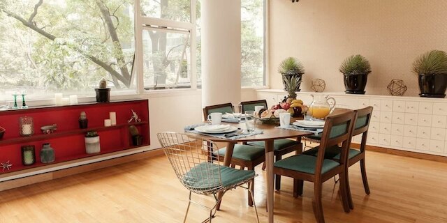 ファースト クラス アパートメント、Mr.W