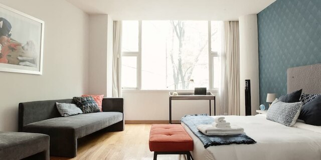 ファースト クラス アパートメント、Mr.W