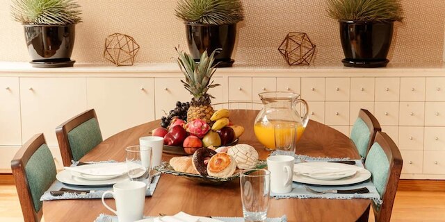 ファースト クラス アパートメント、Mr.W