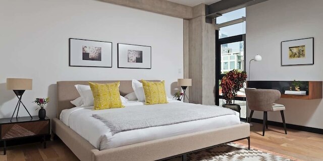 パーフェクト モダネーション アパートメント、Mr.W