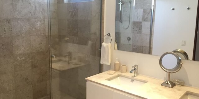 ポランコ パール、Mr.W