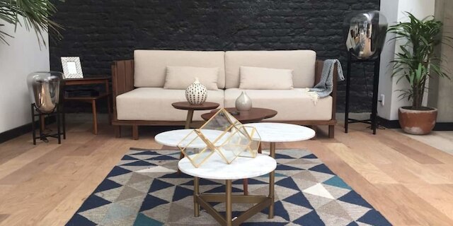 ユニーク ローマ タウン ハウス、Mr.W