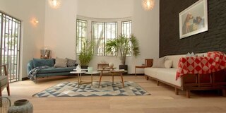 ユニーク ローマ タウン ハウス、Mr.W