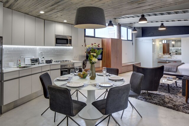 コンデサ ソウル PH、Mr.W