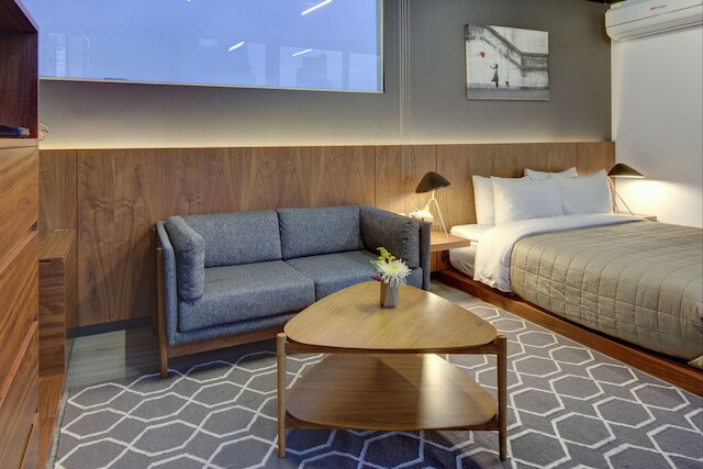 コンデサ ソウル PH、Mr.W