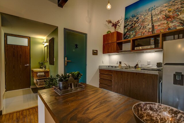 ゼン モダン、Mr.W