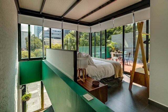 Mxシティ スカイライン ビュー、Mr.W