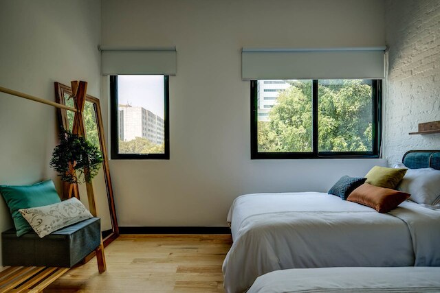 Mxシティ スカイライン ビュー、Mr.W