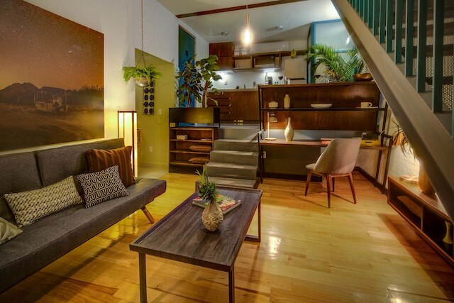 Mxシティ スカイライン ビュー、Mr.W