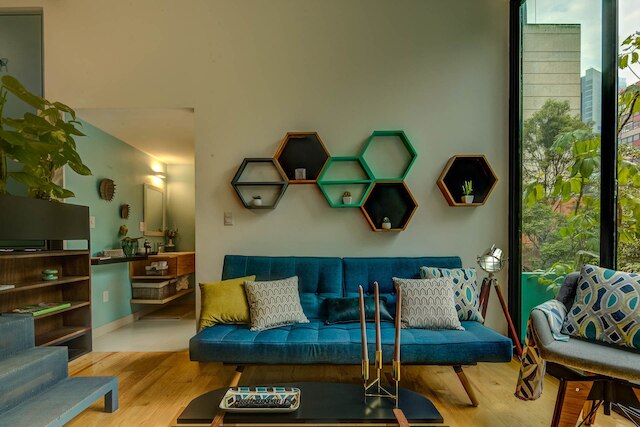 バーズ ビュー PH、Mr.W