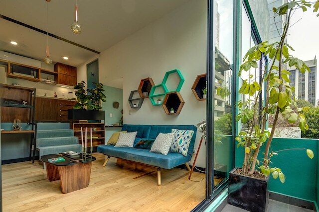 バーズ ビュー PH、Mr.W