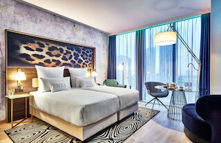 NYX ホテル ワルシャワ、レオナルド ホテルズ