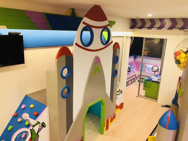 ファン ホリデイ ホステル