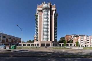 メアリーズ タワー