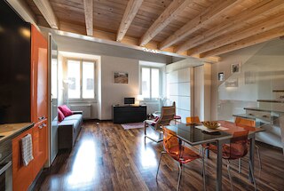 カブール スイート メザニン