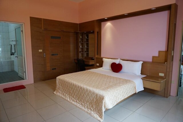 フイクシン ランユエン