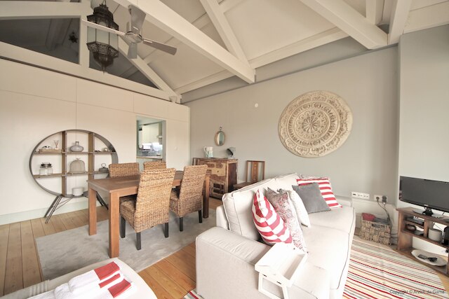 DA ホーム - オボルト ライトハウス アパートメント