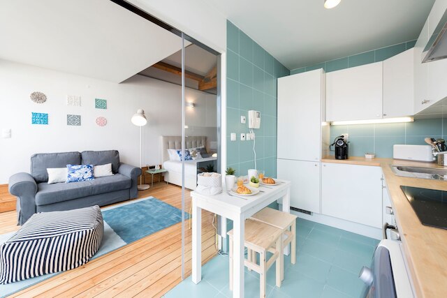 DA ホーム - フンタイーニャス スタイリッシュ スタジオ