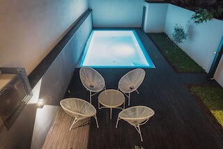 ボム ジャルダンアパートメンツ