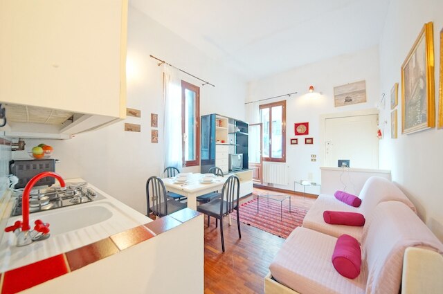 ドルチェヴィータ アパートメンツ N. 408