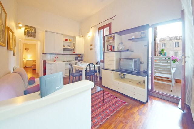 ドルチェヴィータ アパートメンツ N. 408