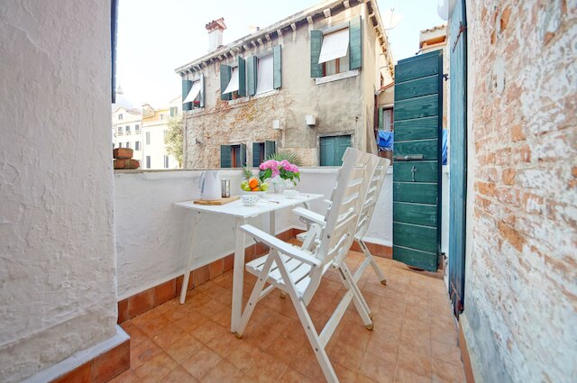 ドルチェヴィータ アパートメンツ N. 408