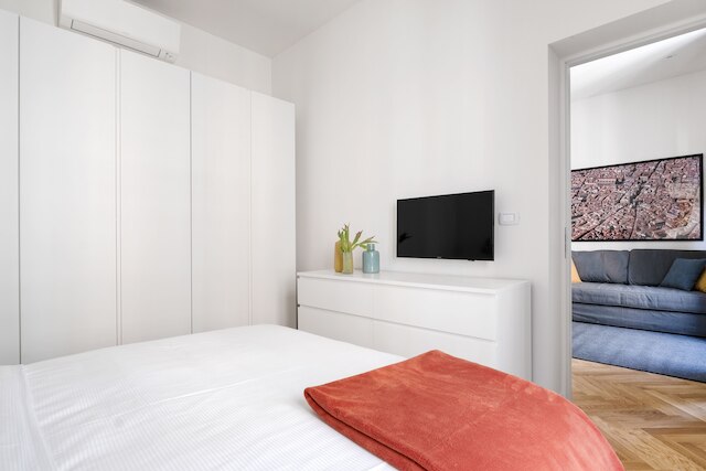 アパルタメント ディエトロ フォンタナ デル ネットゥーノ 