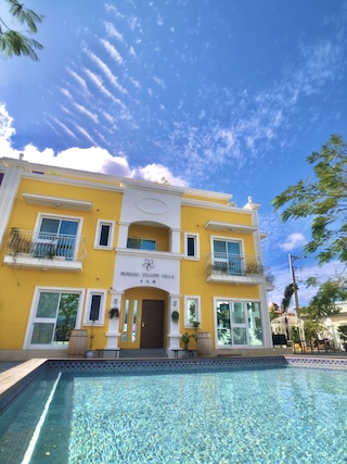 ブランコ イエロー ヴィラ