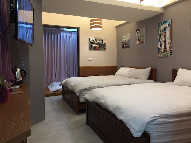 ラブ フェンジャ カラフル ホテル