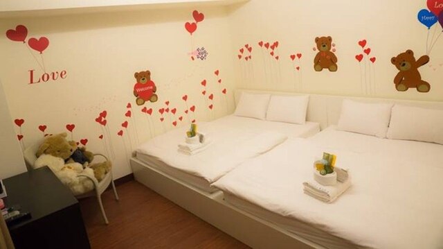 ラブ フェンジャ カラフル ホテル