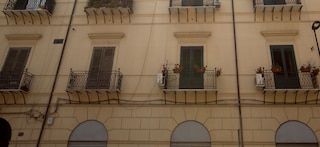 ジャキ フレンドリー ルームズ