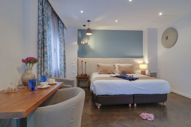 アテイン レジデンス