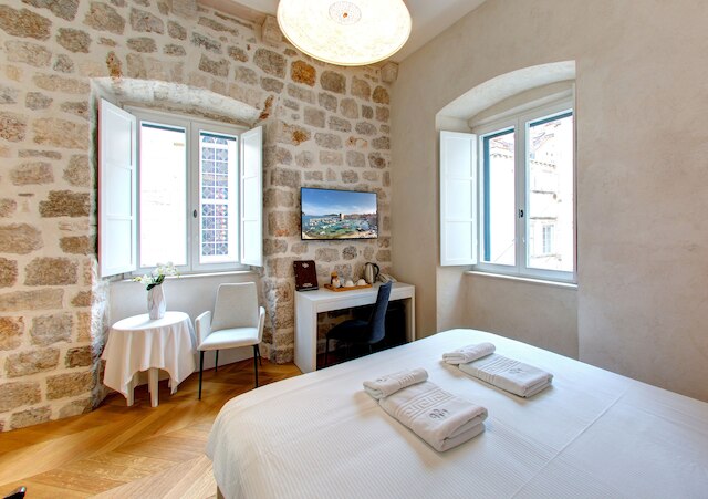 ゲストハウス フォーティー フォー