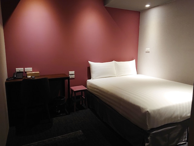 チョー ホテル 3