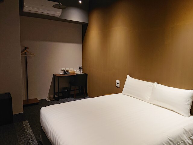 チョー ホテル 3